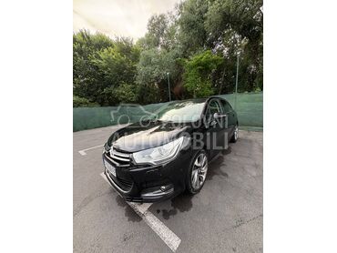 Citroen C4 EXCLUSIVE/PANO. (može zamena), 6.400 €, 2014. Hečbek, Benzin | 1199 cm3, 117.502 km, 96kW (131 KS), Manuelni 6 brzina, 4/5 vrata, 5 sedišta, Beograd