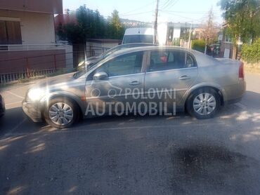Opel Vectra C 2.0, 1.100 €, 2003. Limuzina, Dizel | 1994 cm3, 237.000 km, 74kW (101 KS), Manuelni 5 brzina, 4/5 vrata, 5 sedišta, Beograd