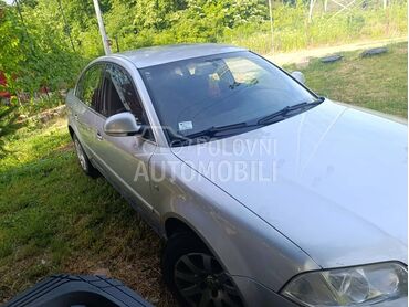 Volkswagen Passat B5.5 , 3.300 €, 2006. Limuzina, Dizel | 1896 cm3, 330.000 km, 74kW (101 KS), Manuelni 5 brzina, 4/5 vrata, 5 sedišta, Beograd