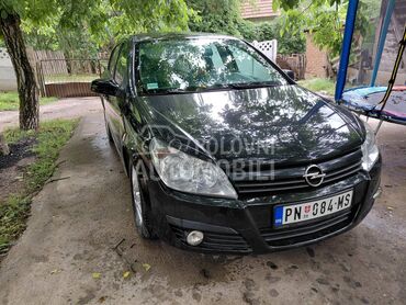 Opel Astra H astra h reg dugo, 1.550 €, 2004. Hečbek, Dizel | 1910 cm3, 270.000 km, 110kW (150 KS), Manuelni 6 brzina, 4/5 vrata, 5 sedišta, Mirilovac