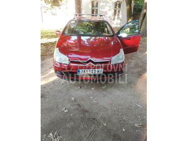 Citroen C5 2.0 (može zamena), 2.300 €, 2005. Karavan, Benzin + Gas (TNG) | 1997 cm3, 295.000 km, 103kW (140 KS), Manuelni 5 brzina, 4/5 vrata, 5 sedišta, Jagodina