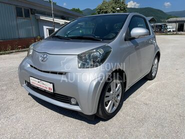 Toyota iQ , 4.800 €, 2009. Hečbek, Benzin | 1329 cm3, 127.967 km, 73kW (99 KS), Manuelni 6 brzina, 2/3 vrata, 4 sedišta, Bajina Bašta