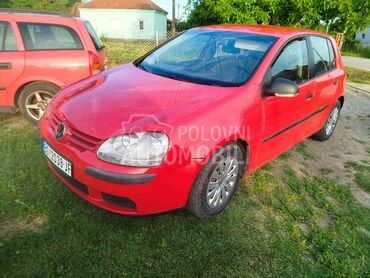 Volkswagen Golf 5  (može zamena), 2.499 €, 2008. Limuzina, Benzin + Gas (TNG) | 1399 cm3, 285.000 km, 55kW (75 KS), Manuelni 5 brzina, 4/5 vrata, 5 sedišta, Kraljevo