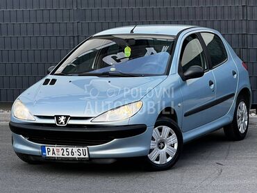 Peugeot 206 1.4 XT, 1.790 €, 2002. Hečbek, Benzin | 1360 cm3, 224.510 km, 55kW (75 KS), Manuelni 5 brzina, 4/5 vrata, 5 sedišta, Pančevo