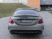 Mercedes Benz C 220  (može zamena)