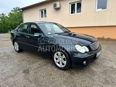 Mercedes Benz C 200 , 4.500 €, 2005. Limuzina, Dizel | 2148 cm3, 330.000 km, 90kW (122 KS), Manuelni 6 brzina, 4/5 vrata, 5 sedišta, Beograd