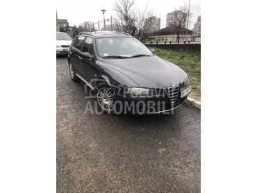 Alfa Romeo 156 Crosswagon 1.9 jtd, 3.250 €, 2006. Karavan, Dizel | 1910 cm3, 225.000 km, 110kW (150 KS), Manuelni 6 brzina, 4/5 vrata, 4 sedišta, Novi Beograd