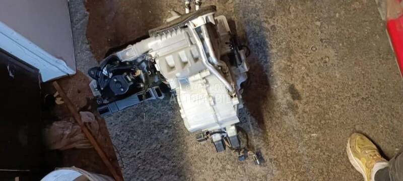 Konzola automatske klime za Fiat Grande Punto