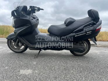 Suzuki Burgman, 3.000 €, 2011. , 650 cm3, 44.000 km, 39kW (53 KS), Scooter, Ub