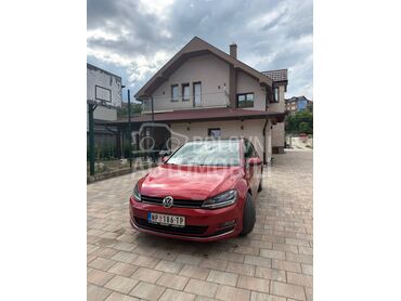 Volkswagen Golf 7  (može zamena), 11.000 €, 2013. Hečbek, Dizel | 1598 cm3, 215.000 km, 77kW (105 KS), Automatski / poluautomatski, 4/5 vrata, 5 sedišta, Novi Pazar