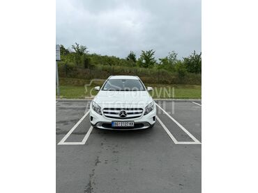 Mercedes Benz GLA 220  (može zamena), 13.500 €, 2014. Džip/SUV, Dizel | 2143 cm3, 247.000 km, 125kW (170 KS), Automatski / poluautomatski, 4/5 vrata, 5 sedišta, Beograd