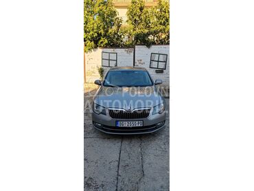 Škoda Superb 2.0 tdi (može zamena), 9.500 €, 2013. Limuzina, Dizel | 1996 cm3, 234.651 km, 140kW (190 KS), Manuelni 6 brzina, 4/5 vrata, 5 sedišta, Beograd