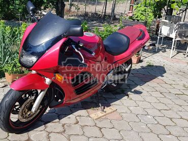 Suzuki rf 600r (može zamena), 1.350 €, 1994. , 600 cm3, 59.000 km, 72kW (98 KS), Sport / Super sport, Novi Sad