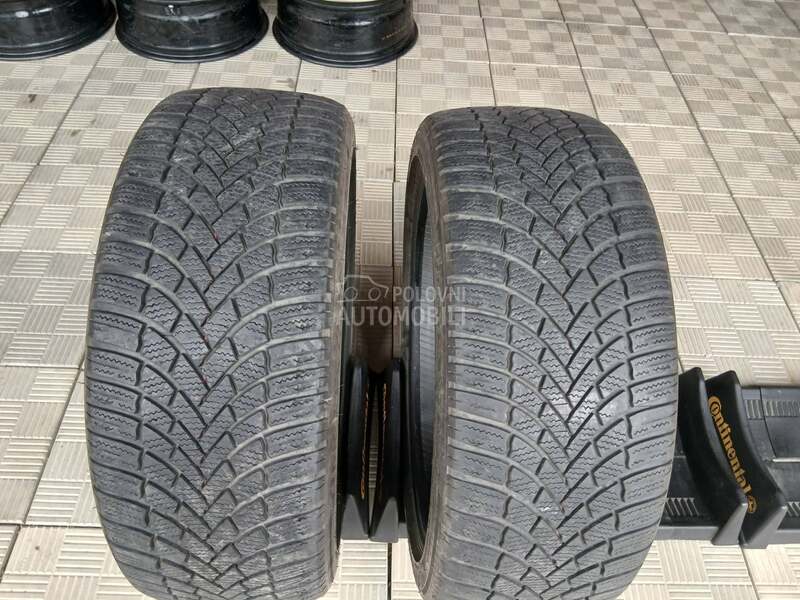 Bridgestone 225/45 R19 Zimska