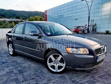 Volvo S40 , 6.700 €, 2011. Limuzina, Dizel | 1560 cm3, 189.000 km, 84kW (114 KS), Manuelni 6 brzina, 4/5 vrata, 5 sedišta, Niš