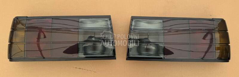 Stop svetla Crna MHW E30 za BMW 315, 316, 318 ...