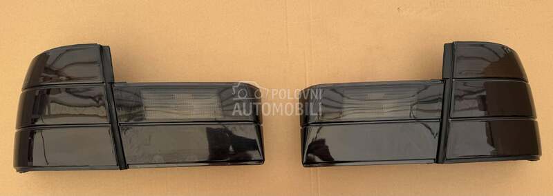 Stop svetla Crna Hella E34 za BMW 518, 520, 523 ...