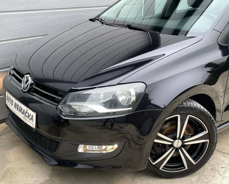 Volkswagen Polo 2012 photo 4