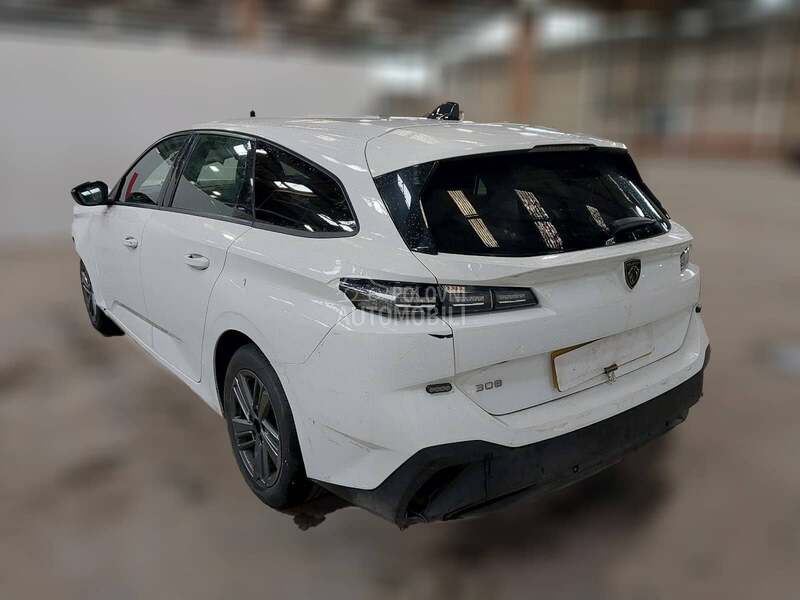 Peugeot 308 1.5 96kw 2023. god. -  kompletan auto u delovima