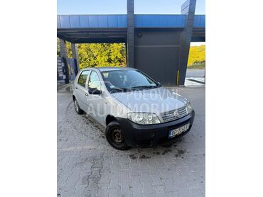 Fiat Punto, 1.500 €, 2011. Hečbek, Benzin | 1242 cm3, 154.000 km, 44kW (60 KS), Manuelni 5 brzina, 4/5 vrata, 5 sedišta, Sopot