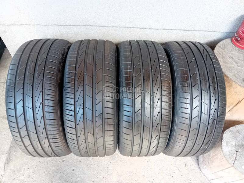 Hankook 215/45 R17 Letnja