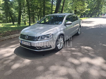 Volkswagen Passat B7 HIGHLINE (može zamena), 8.350 €, 2012. Limuzina, Dizel | 1968 cm3, 298.000 km, 103kW (140 KS), Automatski / poluautomatski, 4/5 vrata, 5 sedišta, Čukarica