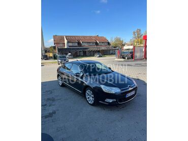 Citroen C5  (može zamena), 6.500 €, 2011. Limuzina, Dizel | 2179 cm3, 230.000 km, 150kW (204 KS), Automatski / poluautomatski, 4/5 vrata, 5 sedišta, Novi Sad