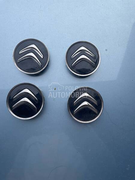 Ukrasni poklopac točka za Citroen C-ELYSEE