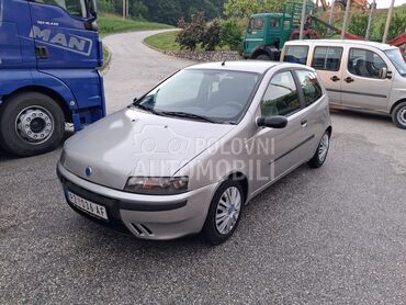 Fiat Punto 1.9 D, 900 €, 2001. Hečbek, Dizel | 1900 cm3, 289.684 km, 44kW (60 KS), Manuelni 5 brzina, 2/3 vrata, 5 sedišta, Guča
