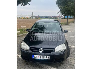Volkswagen Golf 5 1.9TDI, 4.300 €, 2007. Hečbek, Dizel | 1896 cm3, 230.000 km, 77kW (105 KS), Manuelni 6 brzina, 4/5 vrata, 5 sedišta, Nova Pazova