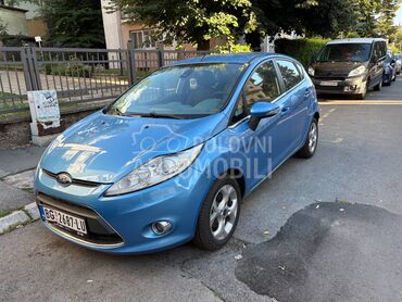 Ford Fiesta 1,6, 4.000 €, 2010. Hečbek, Benzin | 1596 cm3, 197.700 km, 88kW (120 KS), Manuelni 5 brzina, 4/5 vrata, 5 sedišta, Beograd