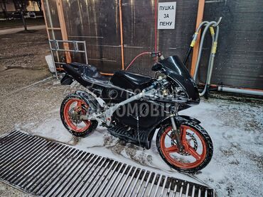 Derbi gpr, 600 €, 2001. , 49 cm3, 9.999 km, 4kW (5 KS), Sport / Super sport, Kragujevac