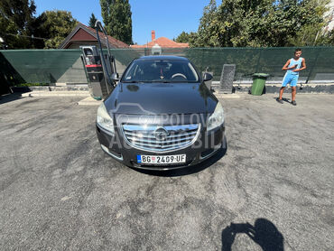 Opel Insignia , 3.699 €, 2010. Hečbek, Dizel | 1956 cm3, 263.000 km, 118kW (160 KS), Automatski / poluautomatski, 4/5 vrata, 5 sedišta, Voždovac