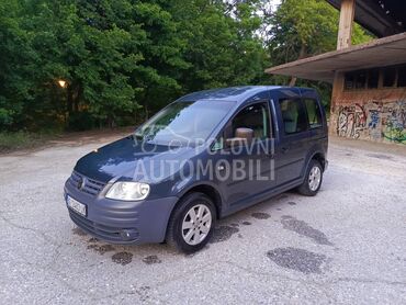 Volkswagen Caddy  (može zamena), 4.000 €, 2006. Pickup, Dizel | 1896 cm3, 300.000 km, 77kW (105 KS), Manuelni 5 brzina, 4/5 vrata, 5 sedišta, Aranđelovac