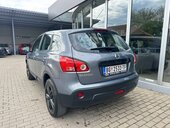 Nissan Qashqai 2.0 B  4x4 (može zamena)