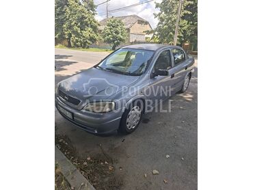 Opel Astra G 1.4, 1.650 €, 2005. Limuzina, Benzin + Gas (TNG) | 1389 cm3, 280.000 km, 66kW (90 KS), Manuelni 5 brzina, 4/5 vrata, 5 sedišta, Begeč