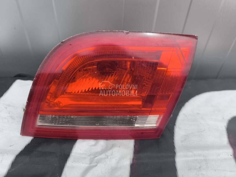 Desni stop gepeka za Audi A3 od 2003. do 2012. god.