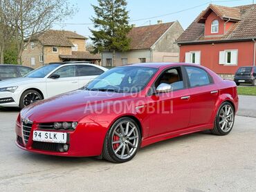 Alfa Romeo 159 TBI TI, 7.999 €, 2011. Limuzina, Benzin | 1742 cm3, 192.000 km, 147kW (200 KS), Manuelni 6 brzina, 4/5 vrata, 5 sedišta, Kačarevo
