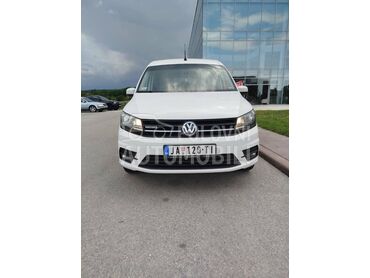 Volkswagen Caddy MAXI TGI, 13.700 €, 2018. Monovolumen (MiniVan), Benzin + Metan (CNG) | 1395 cm3, 205.000 km, 81kW (110 KS), Automatski / poluautomatski, 4/5 vrata, 7 sedišta, Jagodina