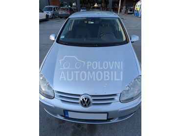 Volkswagen Golf 5 1.4, 4.300 €, 2008. Hečbek, Benzin | 1390 cm3, 288.000 km, 90kW (122 KS), Automatski / poluautomatski, 4/5 vrata, 5 sedišta, Novi Sad