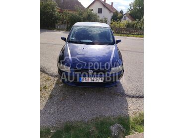 Fiat Stilo , 750 €, 2002. Hečbek, Benzin | 1747 cm3, 260.000 km, 98kW (133 KS), Manuelni 5 brzina, 4/5 vrata, 5 sedišta, Lapovo (Varošica)