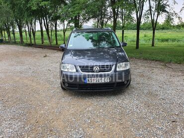 Volkswagen Touran 2.0TDI, 2.600 €, 2004. Monovolumen (MiniVan), Dizel | 1968 cm3, 300.000 km, 103kW (140 KS), Manuelni 6 brzina, 4/5 vrata, 7 sedišta, Zmajevo
