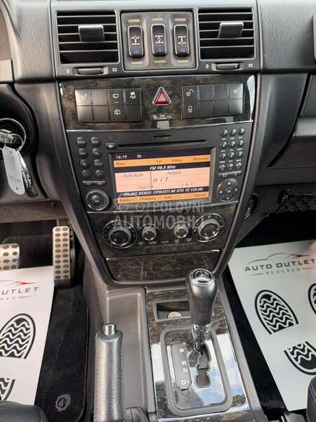 Mercedes-Benz G 350 2012 photo 2