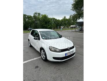 Volkswagen Golf 6 1.6TDI (može zamena), 4.790 €, 2012. Hečbek, Dizel | 1598 cm3, 269.000 km, 66kW (90 KS), Manuelni 5 brzina, 2/3 vrata, 5 sedišta, Vrbas