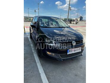 Volkswagen Polo , 4.950 €, 2010. Hečbek, Benzin | 1197 cm3, 213.000 km, 77kW (105 KS), Manuelni 6 brzina, 4/5 vrata, 5 sedišta, Novi Sad