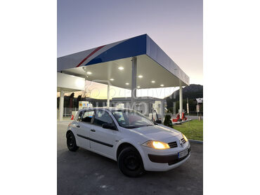 Renault Megane 1.5dci (može zamena), 1.150 €, 2005. Hečbek, Dizel | 1461 cm3, 330.000 km, 60kW (82 KS), Manuelni 5 brzina, 4/5 vrata, 5 sedišta, Majdanpek