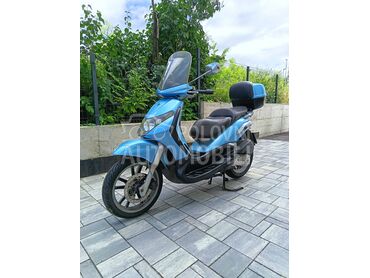 Piaggio beverly, 1.400 €, 2007. , 250 cm3, 26.000 km, 12kW (16 KS), Scooter, Zvezdara