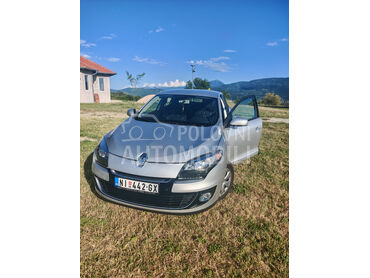 Renault Megane 1.2 tce, 5.100 €, 2013. Hečbek, Benzin | 1198 cm3, 191.606 km, 97kW (132 KS), Manuelni 6 brzina, 4/5 vrata, 5 sedišta, Niš