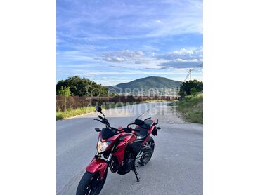 Honda cb500f (može zamena), 4.700 €, 2014. , 500 cm3, 380.000 km, 34kW (46 KS), Naked, Bogoslovija