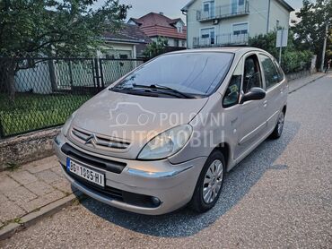 Citroen Xsara Picasso 1.6  8v  k l i m a, 1.280 €, 2004. Monovolumen (MiniVan), Benzin | 1587 cm3, 282.000 km, 70kW (95 KS), Manuelni 5 brzina, 4/5 vrata, 5 sedišta, Novi Beograd